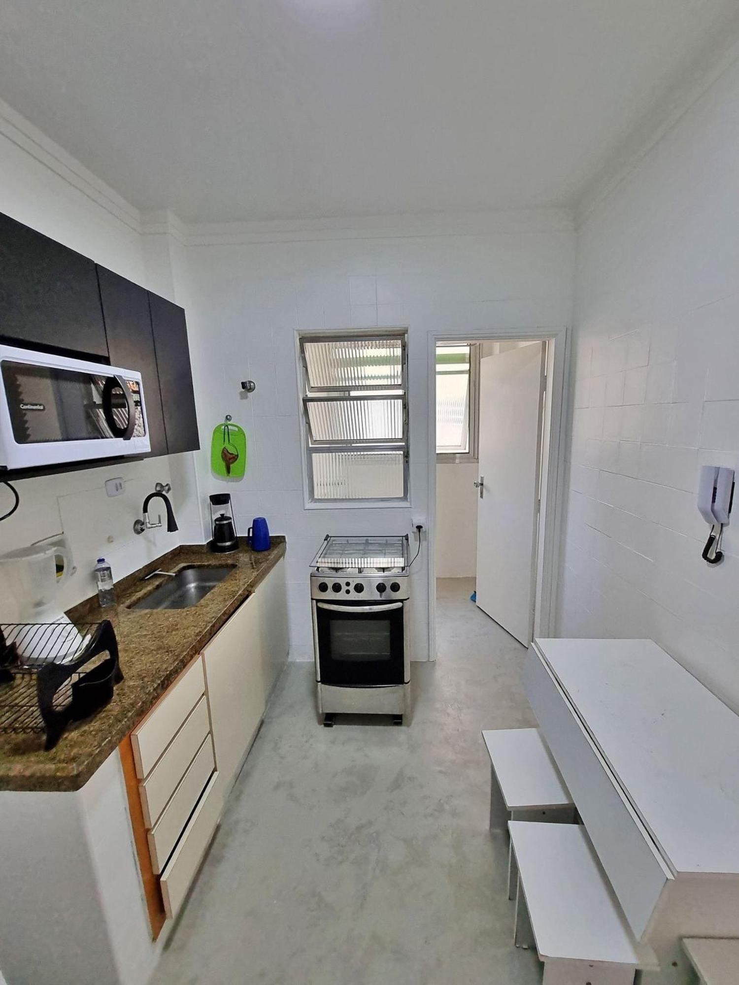 Reformado, 250m Do Mar, Wi-fi, Prox Ao Aquario *